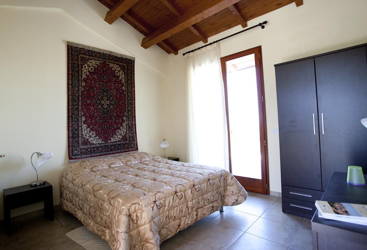 Agriturismo Apollinare Montiano  エクステリア 写真